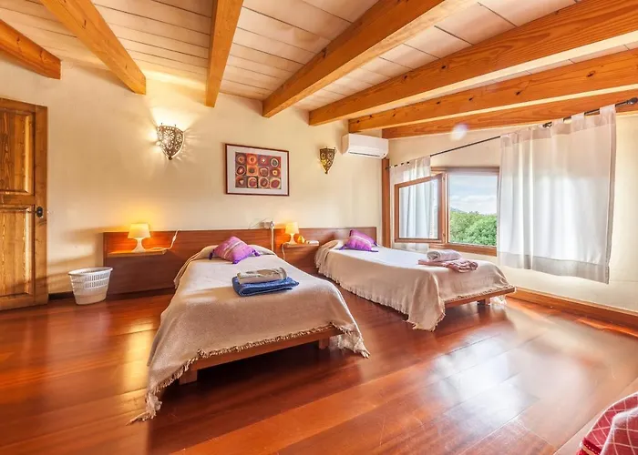 Lleida Valero By Sealand Vila *