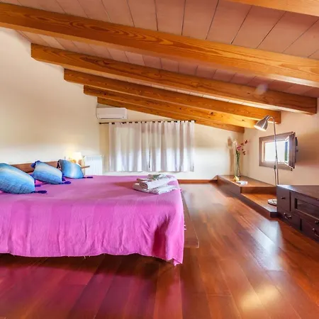 Lleida Valero By Sealand Willa